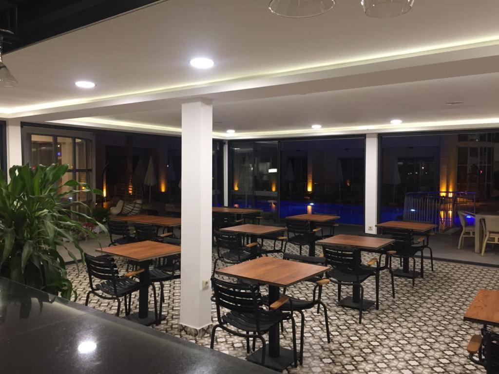 Hotel Felizya Kemer Esterno foto